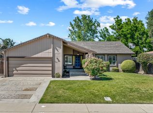 293 Gilbert Dr, Ripon, CA 95366