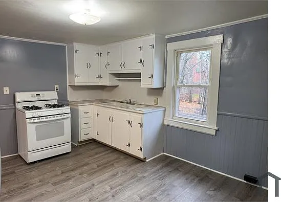 15 Portland St #2REAR — Photo 8
