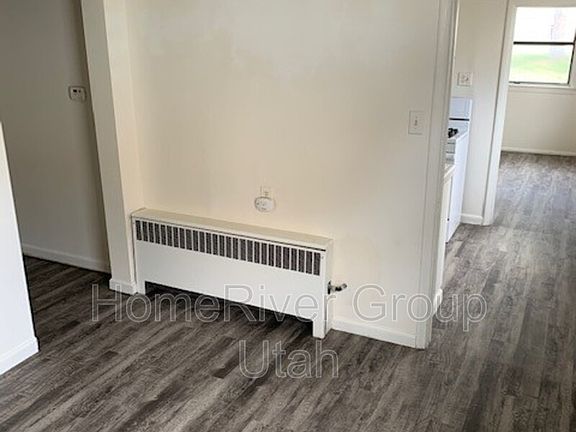 4th image of 2489 S 800 E