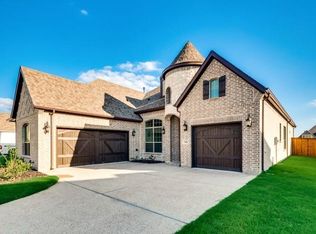104 Thoroughbred Dr, Hickory Creek, TX 75065