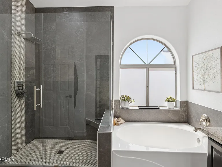 9647 E Ludlow Dr — Photo 19