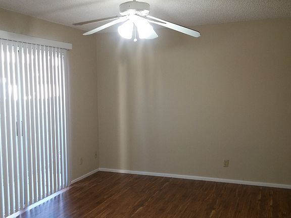 4th image of 5702 Manzanita Ave
