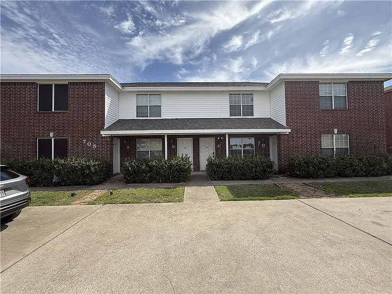 705 S Amy Ln #B