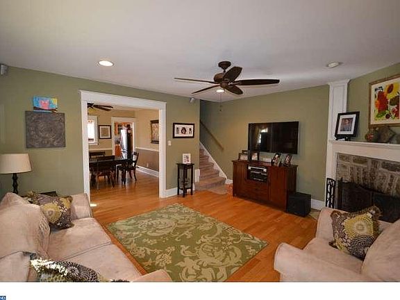 2nd image of 4034 Huey Ave