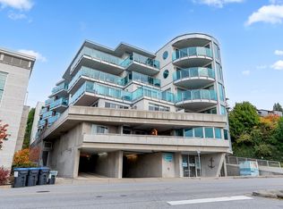 14955 Victoria Ave #201, White Rock, BC V4B1G2