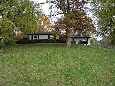 5205 Lancelot Dr photo 1
