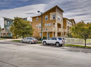 10592 E 29th Dr, Denver, CO 80238