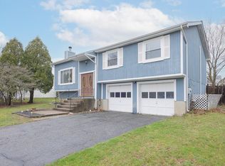 336 Butternut Dr, New Windsor, NY 12553