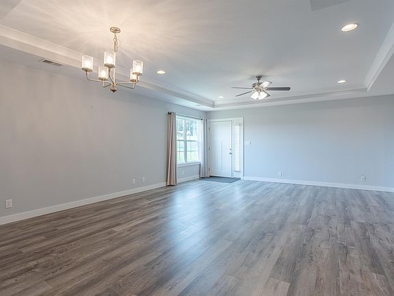 5th image of 5433 Riley Ln #A
