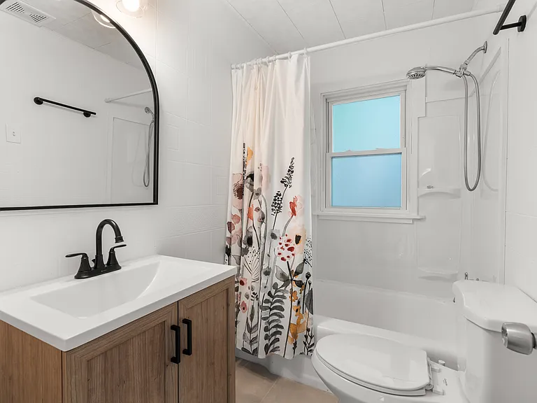 3203 Goodrich St — Photo 13