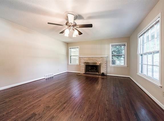 4th image of 3857 South Dr