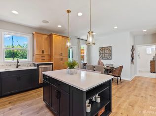 714 Sunharvest Ln, Indian Trail, NC 28079