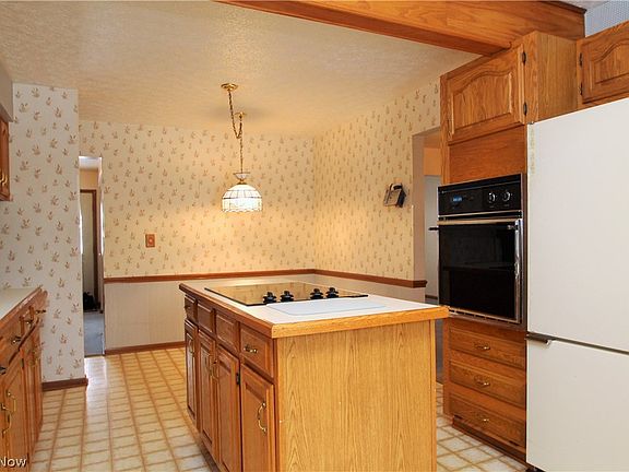 2nd image of 3489 Durham Dr