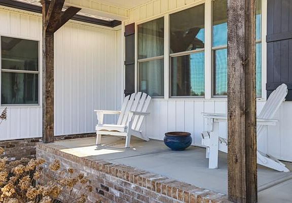 5th image of 566 Harvest Ln