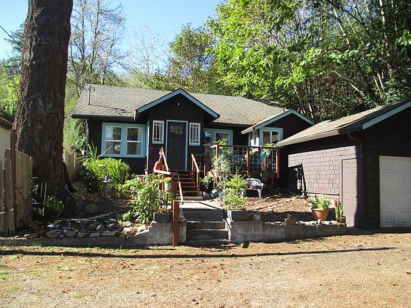 5th image of 448 NE Andie Ln