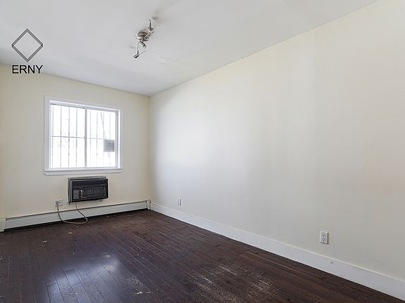 5th image of 697 Park Ave #2F