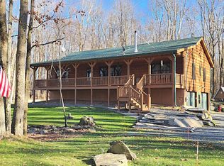 302 Eisenhauer Rd, Lake Ariel, PA 18436