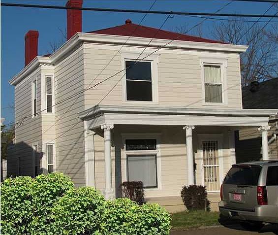 1st image of 2557 Bank St
