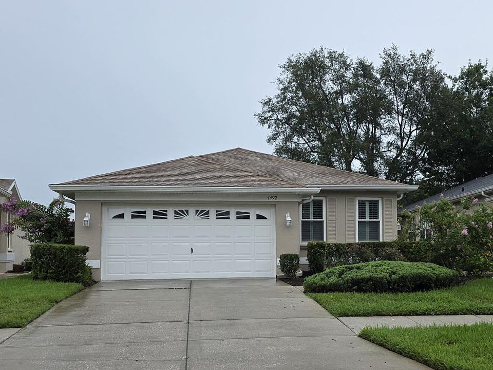 1st image of 4492 Golf Club Ln