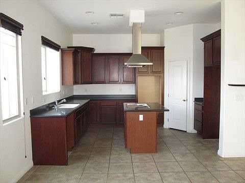 2nd image of 9208 Worsley Park Pl