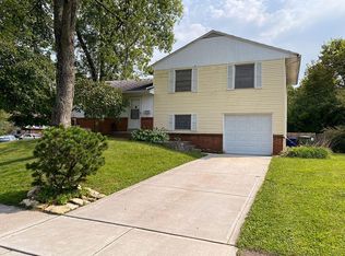 891 Afton Rd, Columbus, OH 43221