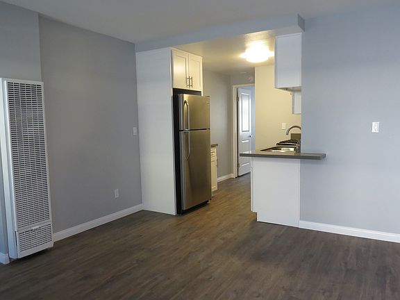 5th image of 4674 Bancroft St APT 2