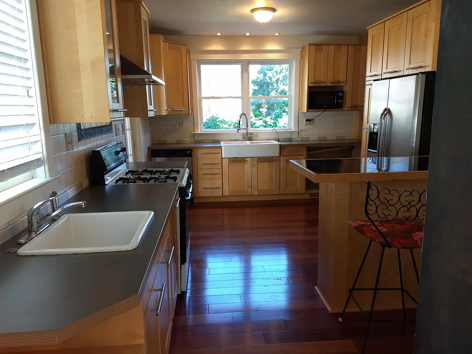 802 S Glebe Road — Photo 4