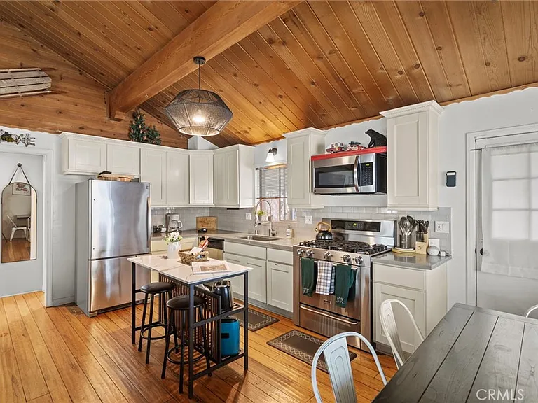1029 W Aeroplane Blvd — Photo 9