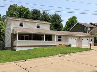 615 54th St, Vienna, WV 26105