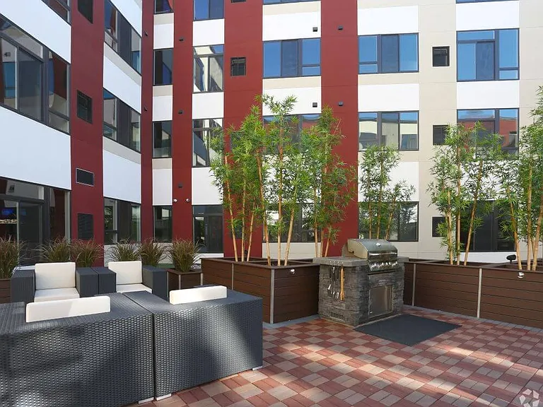 buildingphoto-2