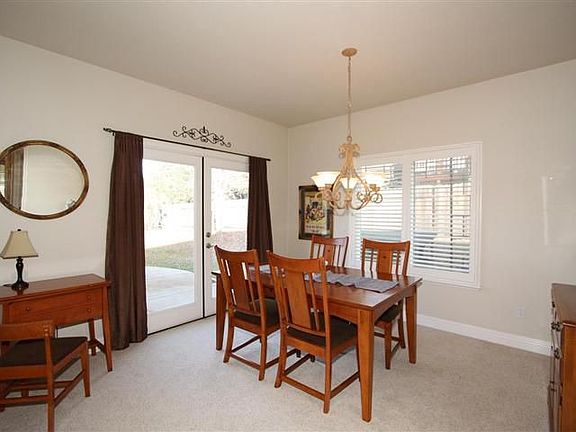 4th image of 2695 Knollwood Dr