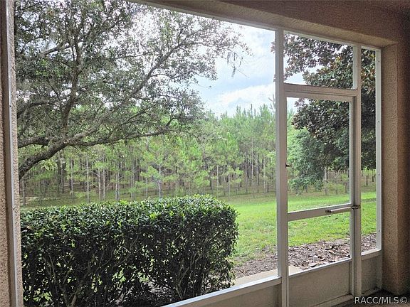 4th image of 1600 W Spring Meadow Loop