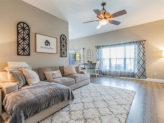 4th image of 6404 Appaloosa Dr