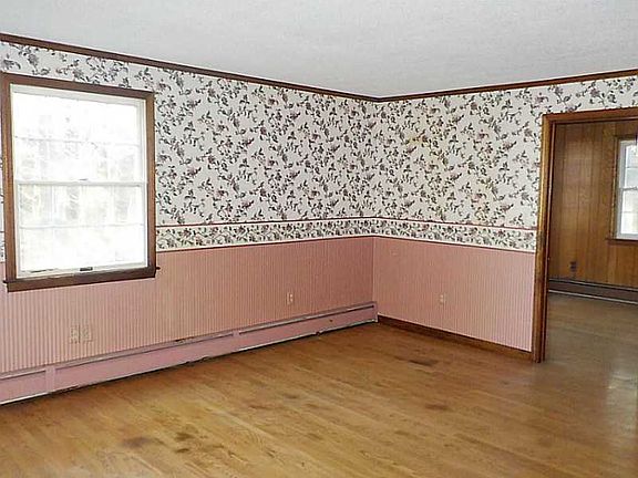 5th image of 22 Parkview Dr