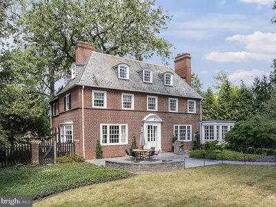 203 E Highfield Rd, Baltimore, MD, 21218