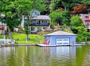 213 Hudson Ave, Hopatcong Boro, NJ 07843