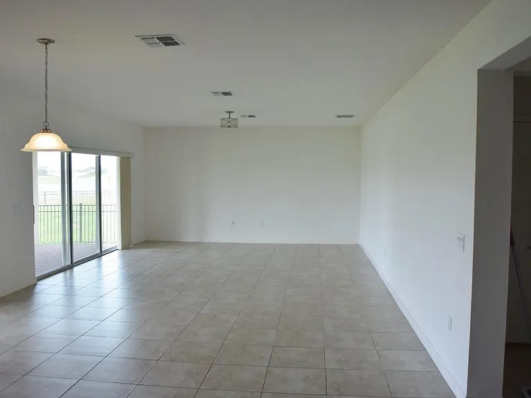 3868 Carrick Bend Dr — Photo 8