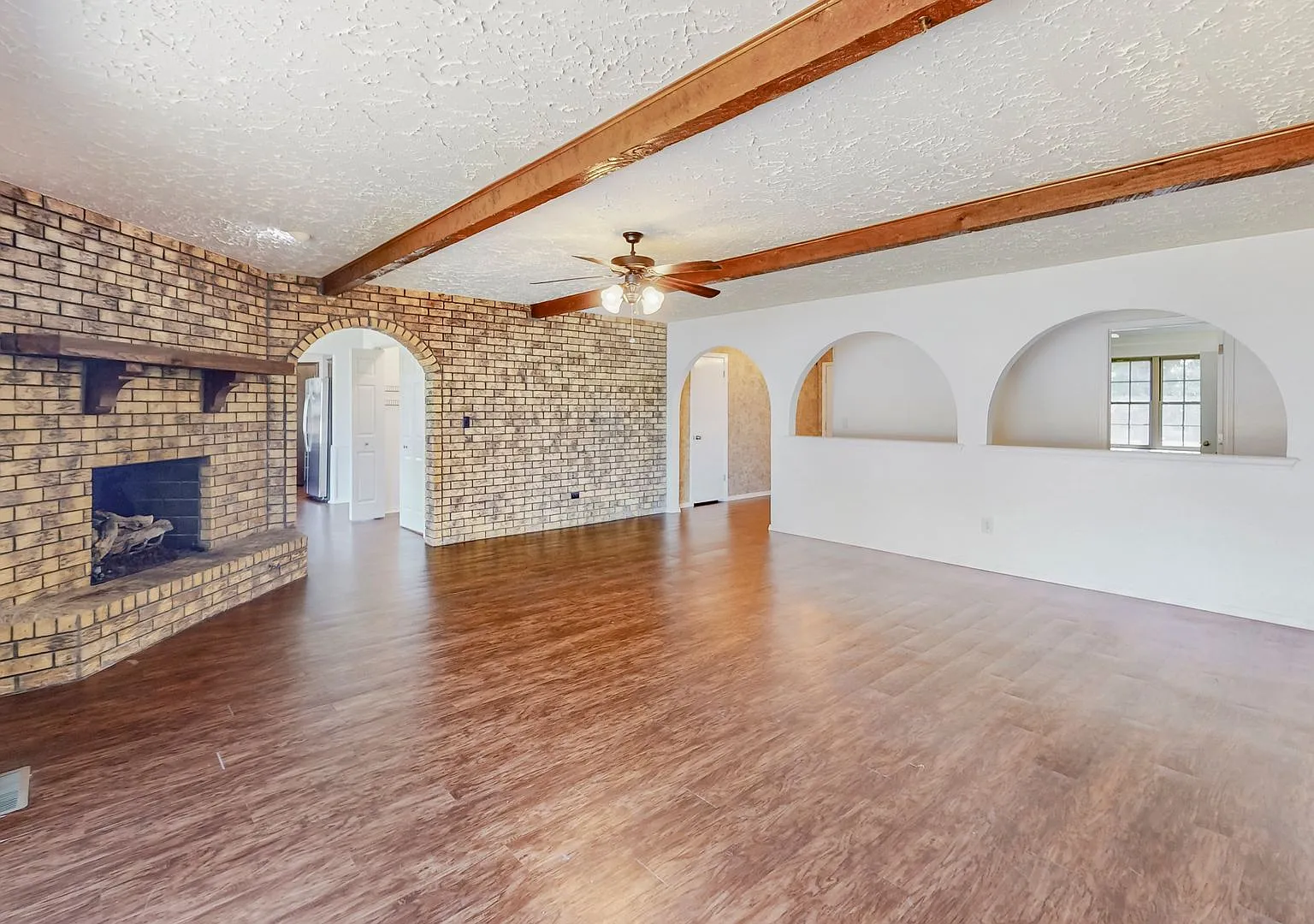 Beautiful Home Coming Soon in the Heart of Broken Arrow! — Photo 1