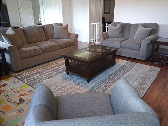 3rd image of 484 Sardinia Cir