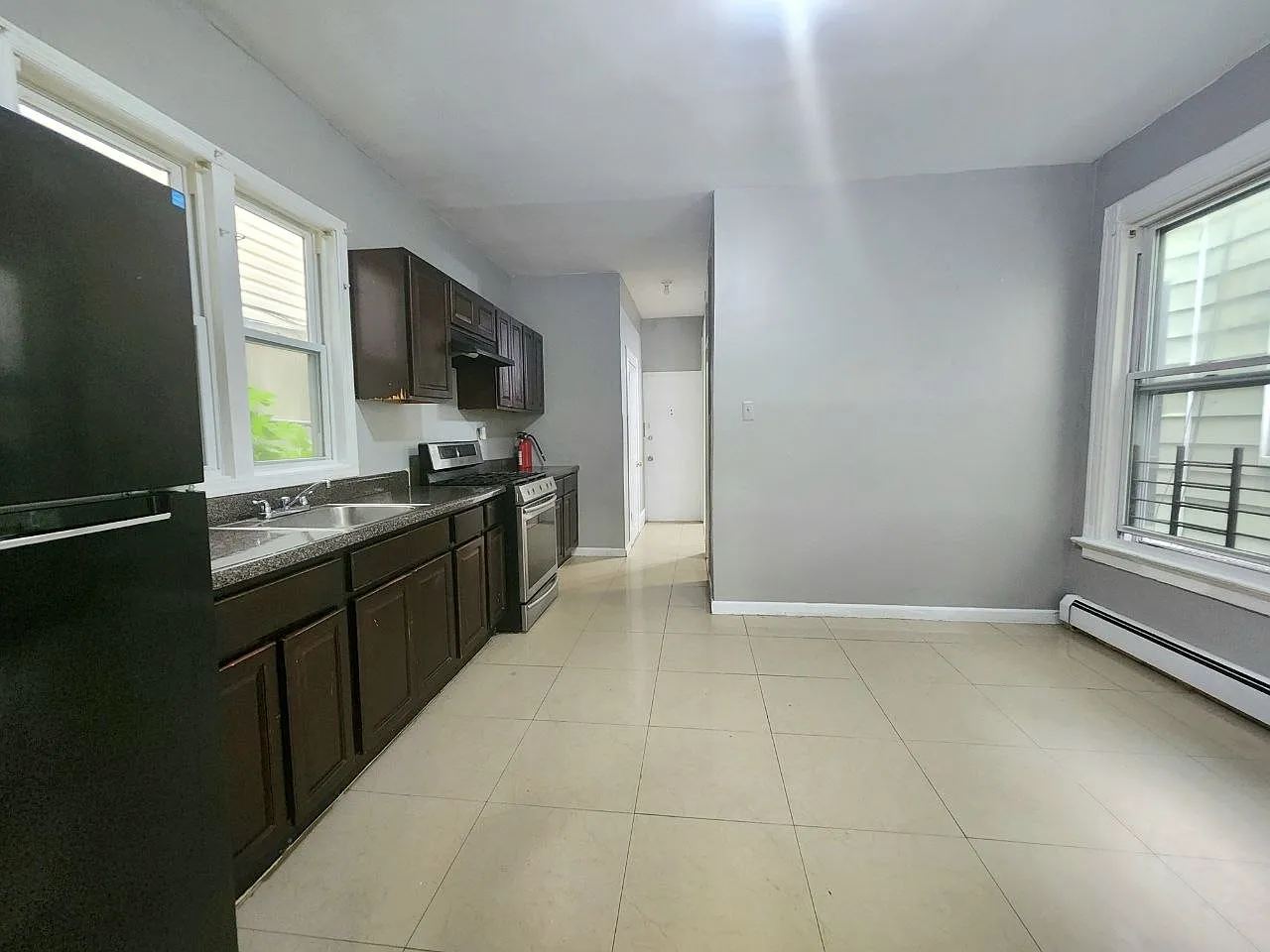 2 bed, 850 sqft, $1,850 — Photo 1