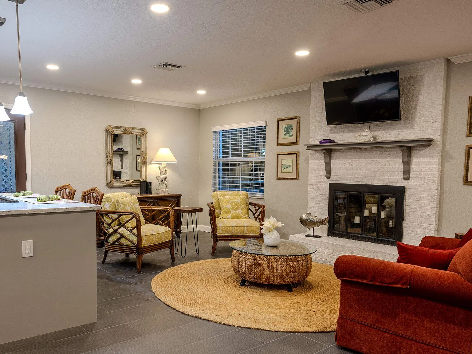 3 bed, 2.0 bath, 1754 sqft, $2,500 — Photo 3