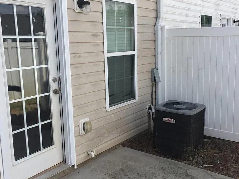 1483 Box Cir — Photo 16