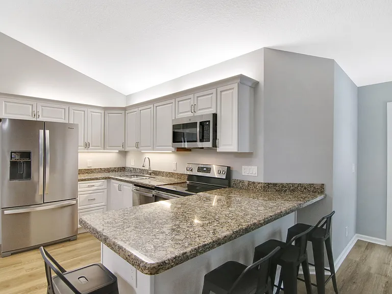 12624 Woodmill Dr — Photo 2