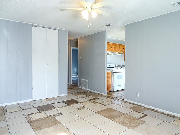 5th image of 1309 Greenwood Ave