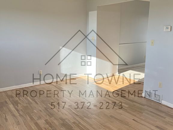 3rd image of 722-728 Edgemont Blvd #724