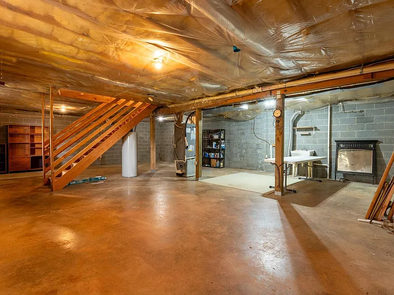 497 Sunset Dr — Photo 42