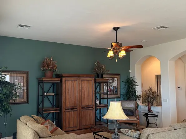 1484 Aztec Cv, Bullhead City, AZ 86429