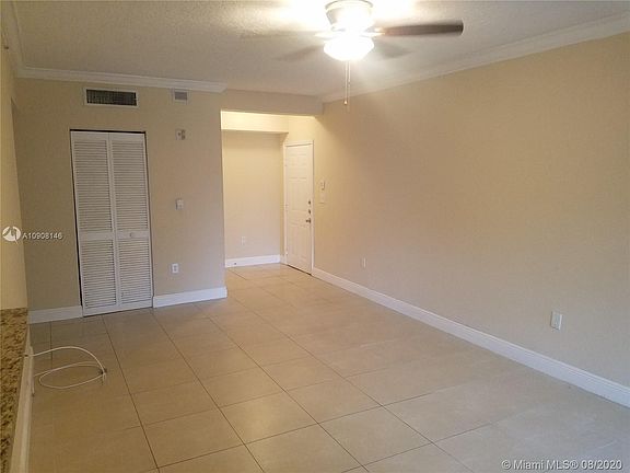 3rd image of 11600 SW 2nd St #18101