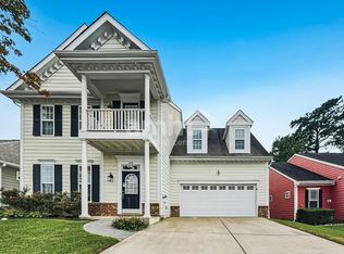 145 Plott Hound Dr, Clayton, NC 27520