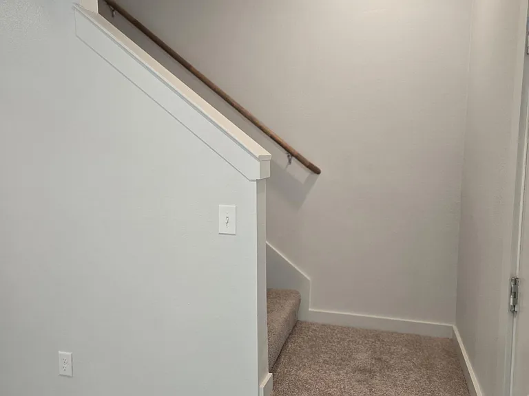 Sabine Apartments — Photo 8
